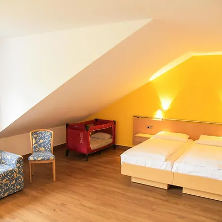 Hotel Am Markt Garni - Aegidienberg Ξενοδοχείο