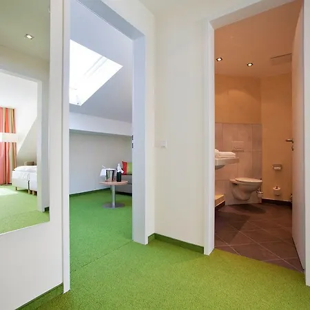 Hotel Am Markt Garni - Aegidienberg 3*