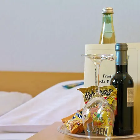 Hotel Am Markt Garni - Aegidienberg 3*