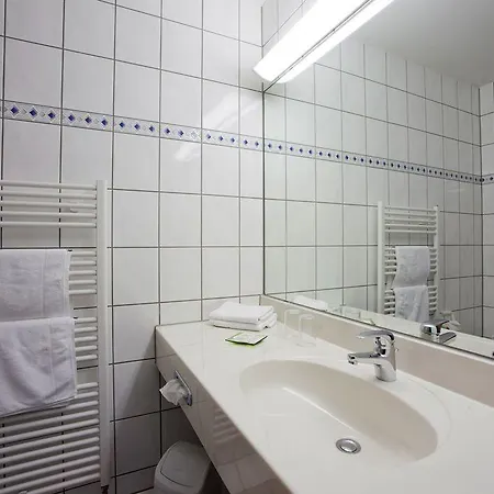 Hotel Am Markt Garni - Aegidienberg 3*