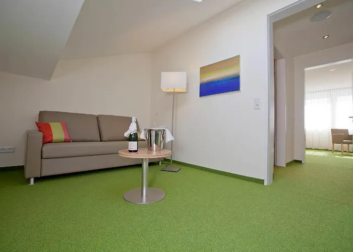 Hotel Am Markt Garni - Aegidienberg 3*