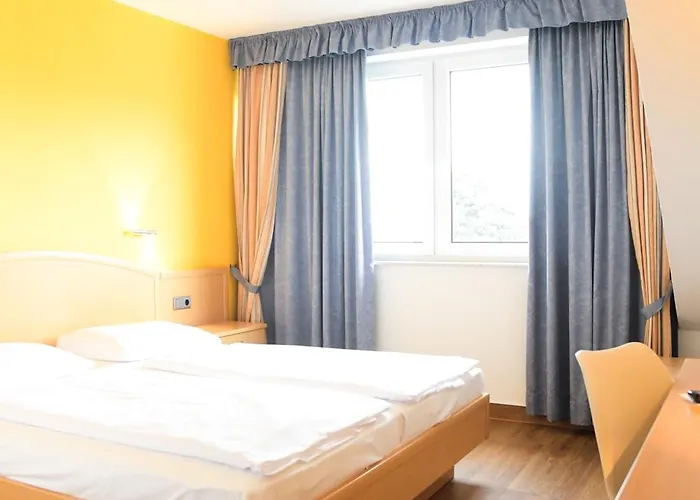 Am Markt Garni - Aegidienberg