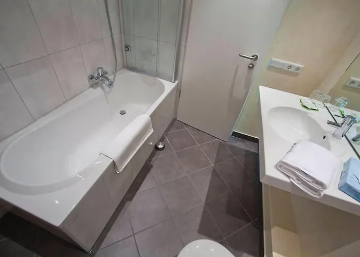 Hotel Am Markt Garni - Aegidienberg