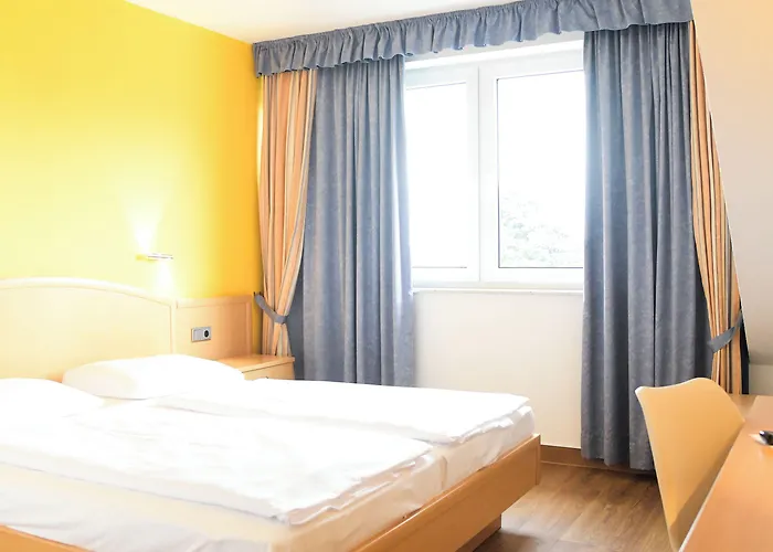 Am Markt Garni - Aegidienberg