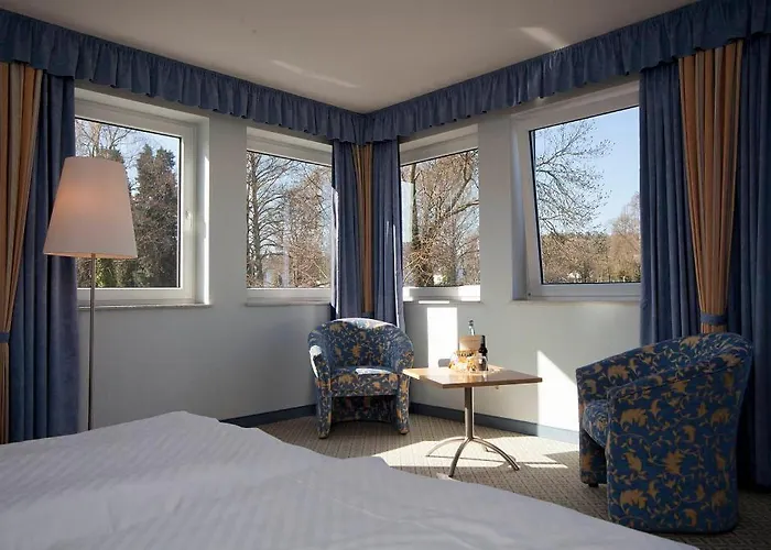 Hotel Am Markt Garni - Aegidienberg 3*